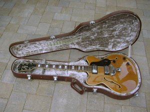 Höfner T4ST Double cutaway Thinline Archtop guitar