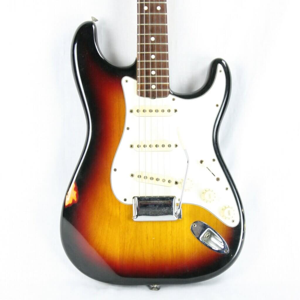 Fender ’62 STRATOCASTER – USA – 1983-1998 The Guitar Database